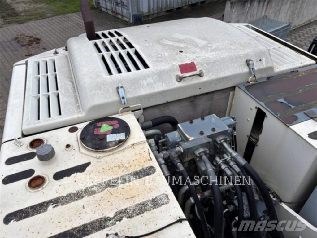 Terex TC225LC Beltegraver