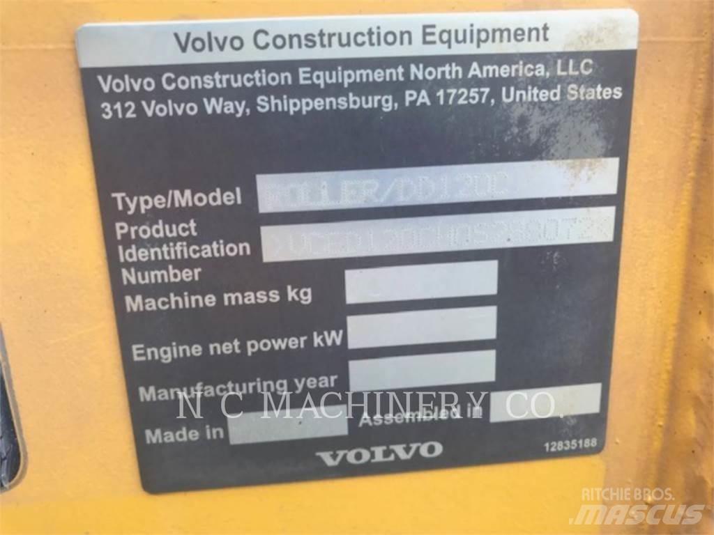 Volvo DD120C Asfaltutleggere