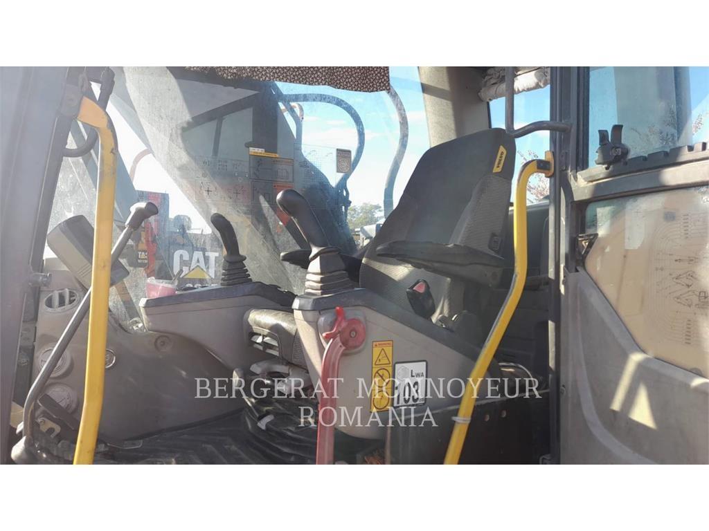 Volvo EC210CN Beltegraver