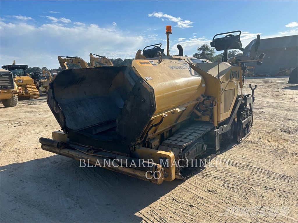 Weiler P385C Asfaltutleggere