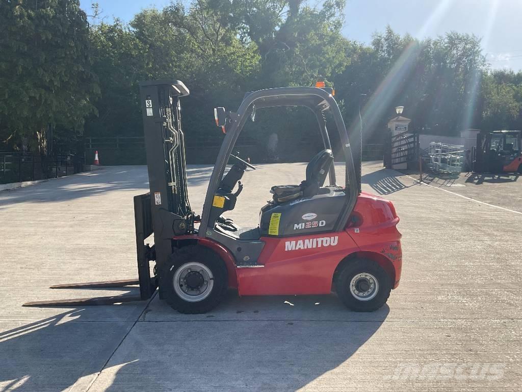 Manitou MI 25 G Teleskoplastere