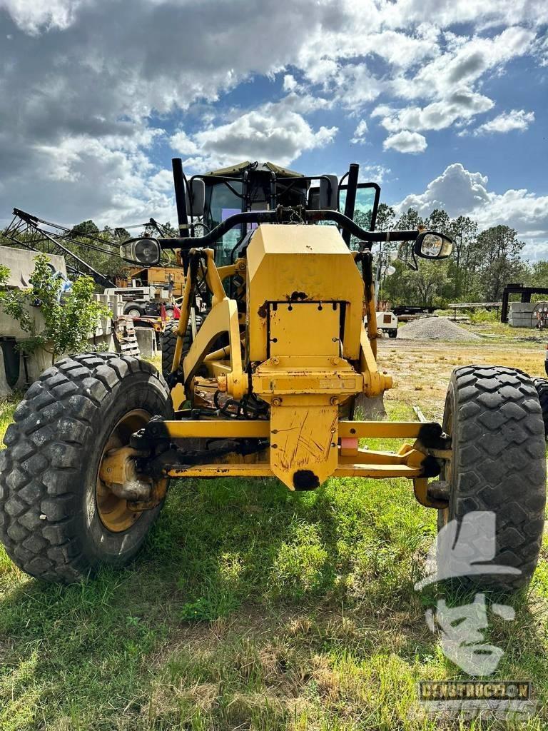 CAT 12 M Veihøvler