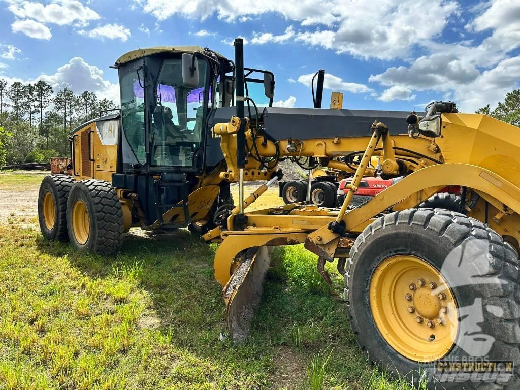 CAT 12 M Veihøvler