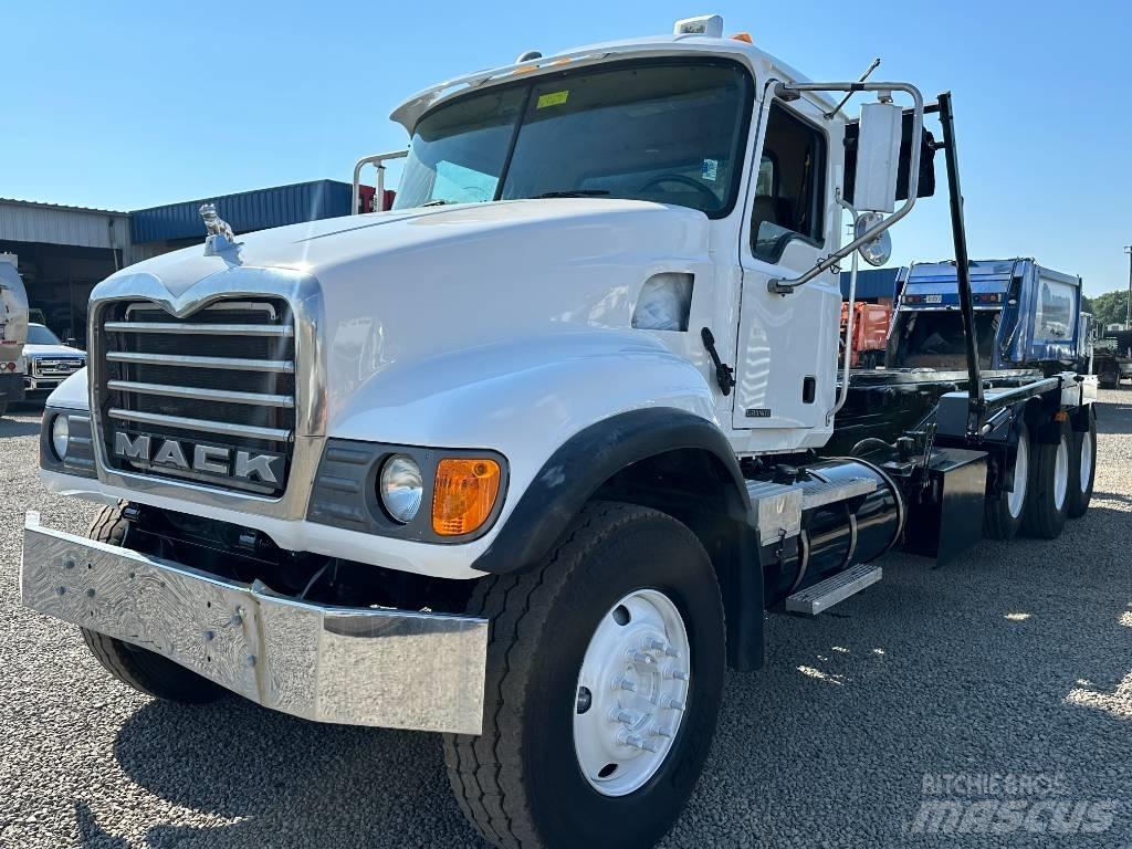 Mack GRANITE CV713 Kabelløft lastebiler