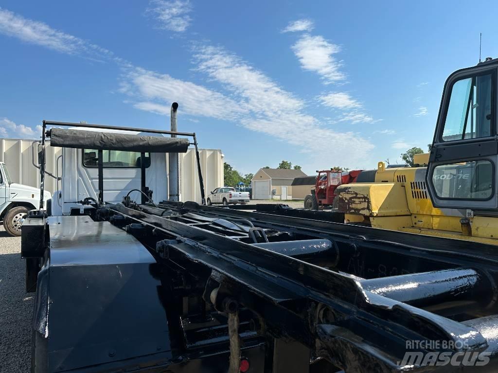 Mack GRANITE CV713 Kabelløft lastebiler