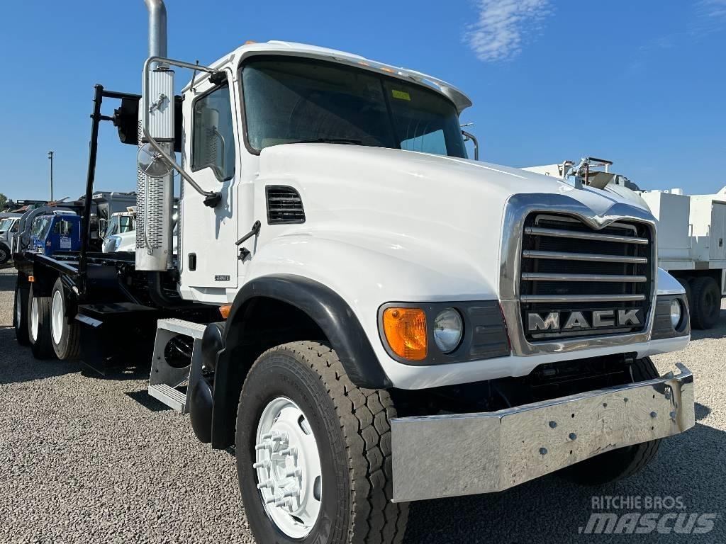Mack GRANITE CV713 Kabelløft lastebiler