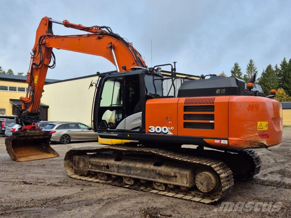 Hitachi ZX 300 LC-6 Beltegraver