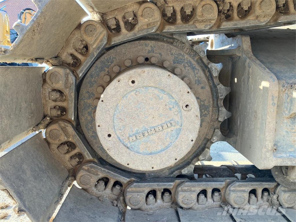 Liebherr R918 Beltegraver