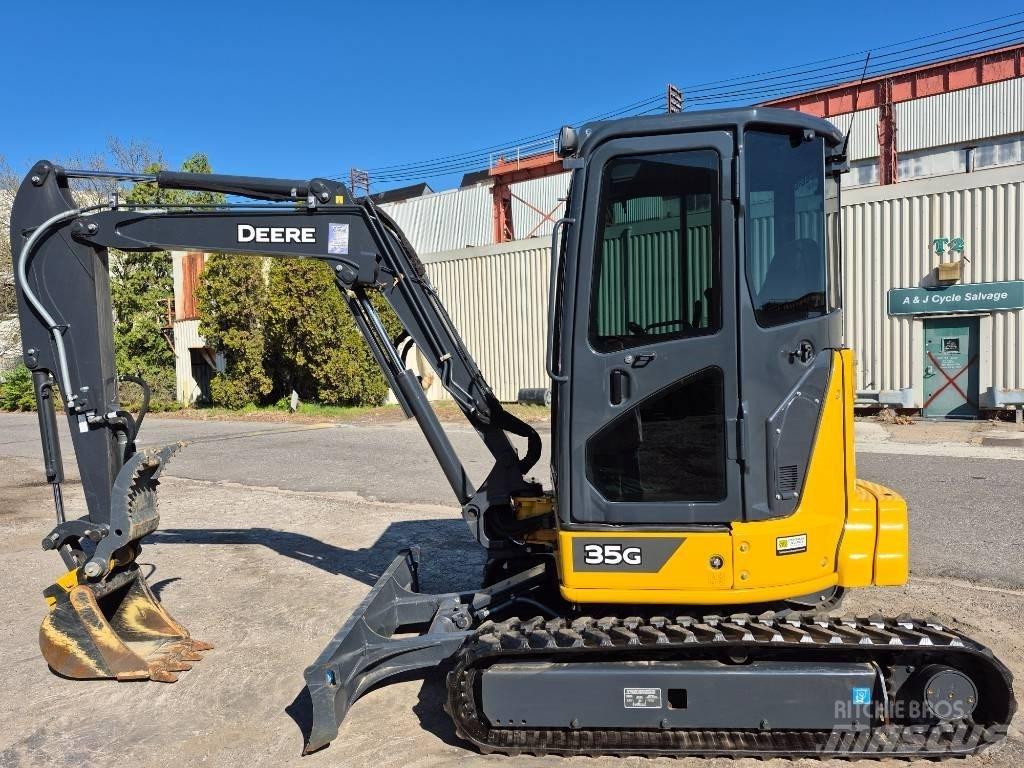 John Deere 35 G Beltegraver