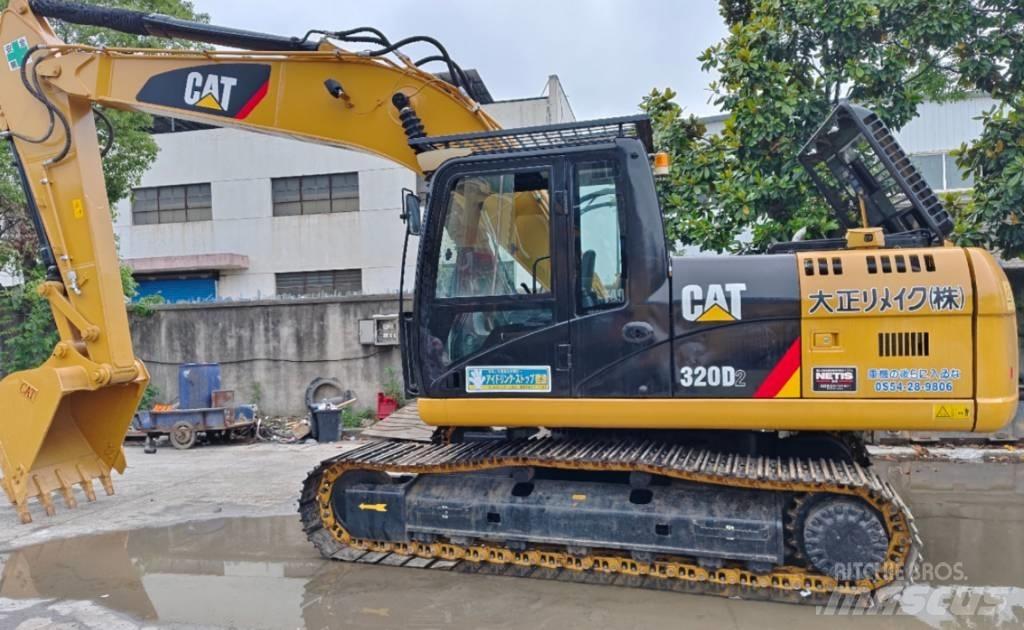 CAT 320 D2 Beltegraver