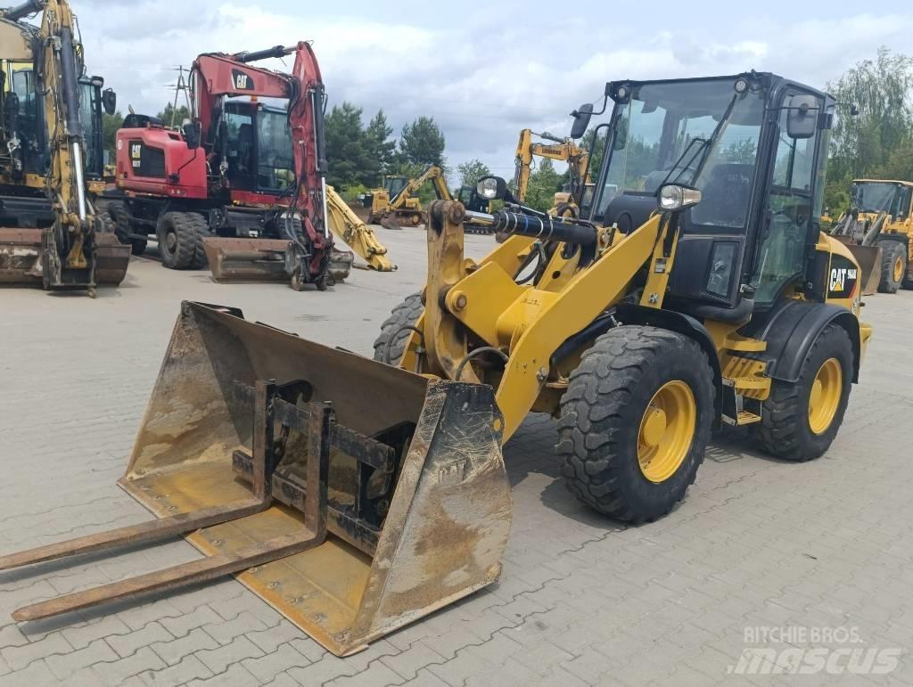 CAT 908 M Hjullastere