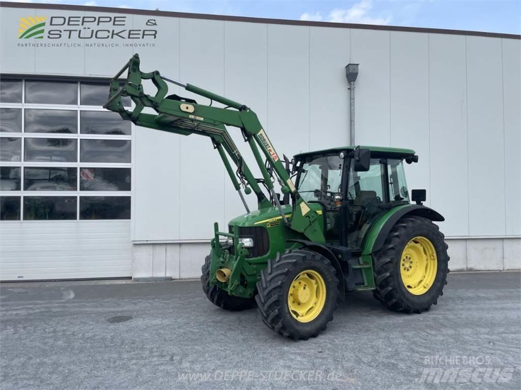 John Deere 5820 Traktorer