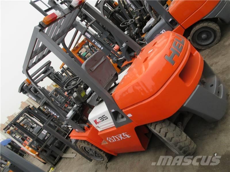 Heli FD30 Diesel Trucker