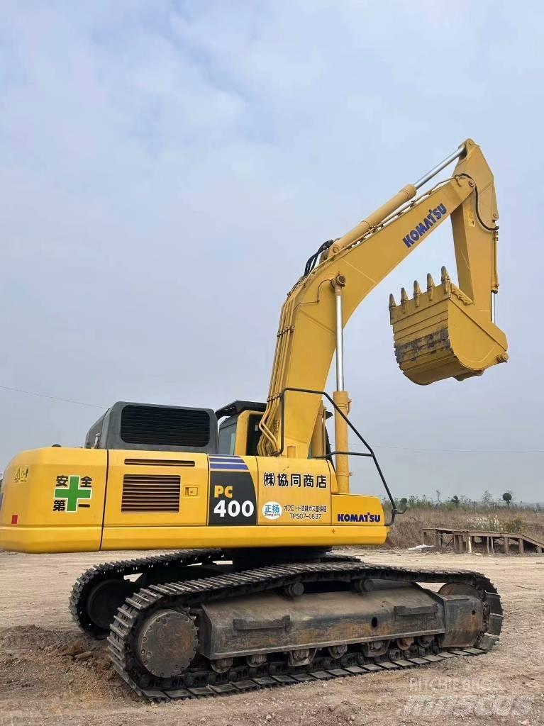 Komatsu PC 400-8 Beltegraver