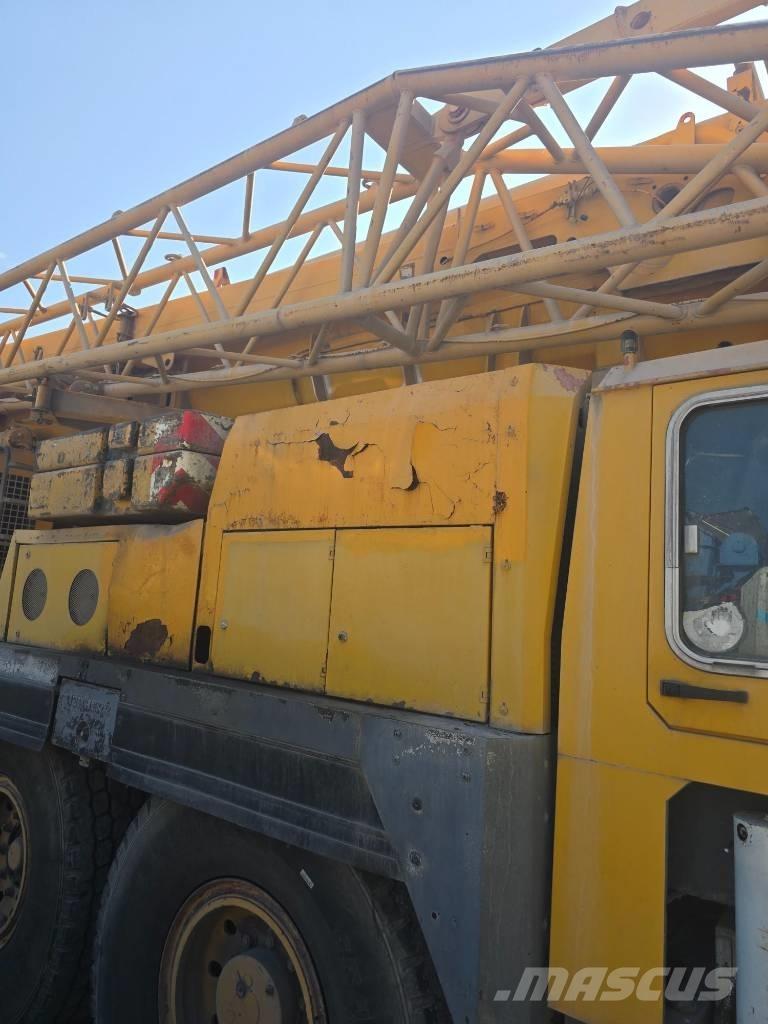 Liebherr LTM 1090 Allterreng kraner