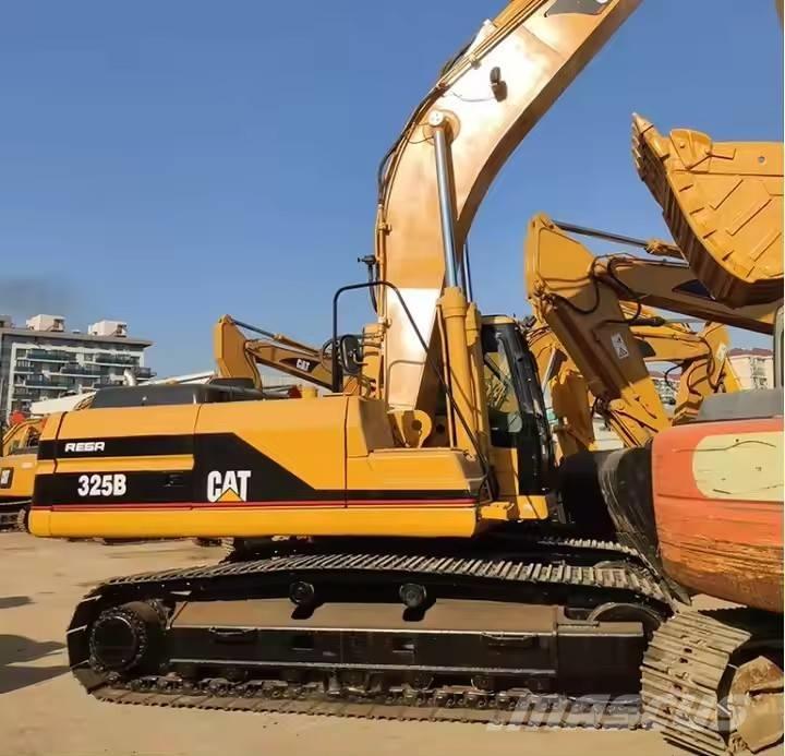 CAT 325 B Beltegraver