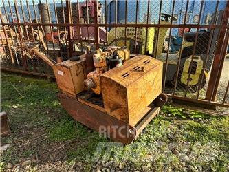 CASE Vibromax W50 Vibroplater