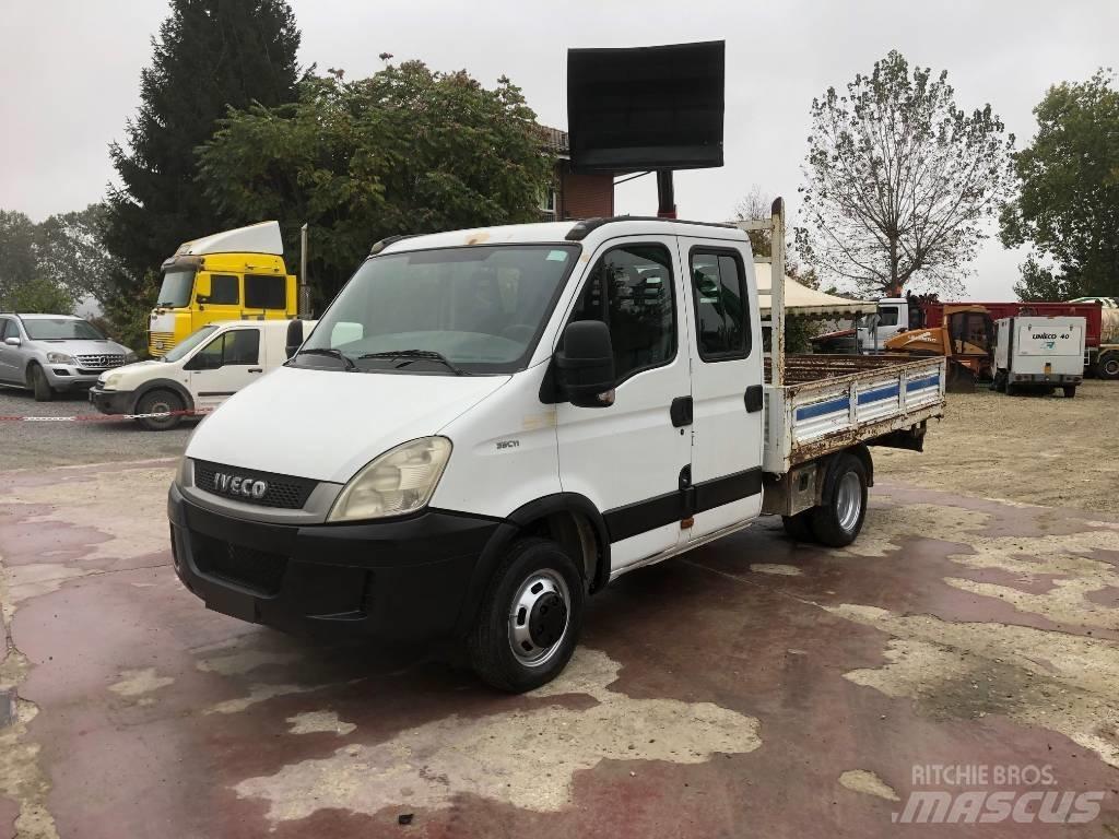 Iveco Daily 35-110 Skapbiler