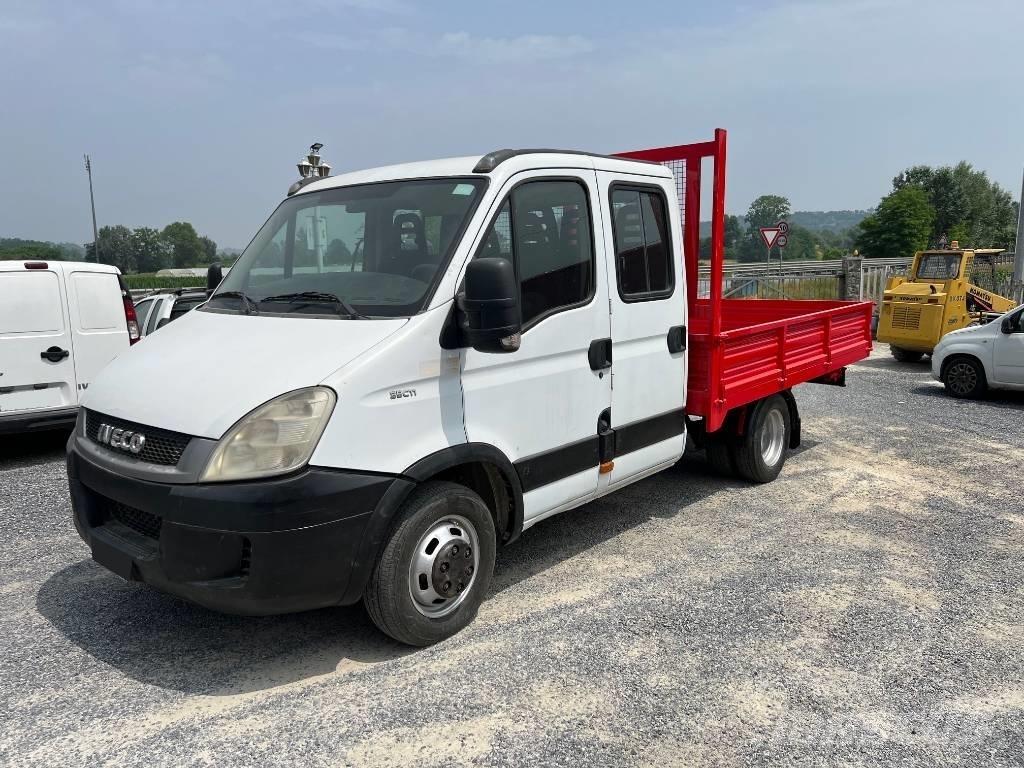 Iveco Daily 35-110 Skapbiler