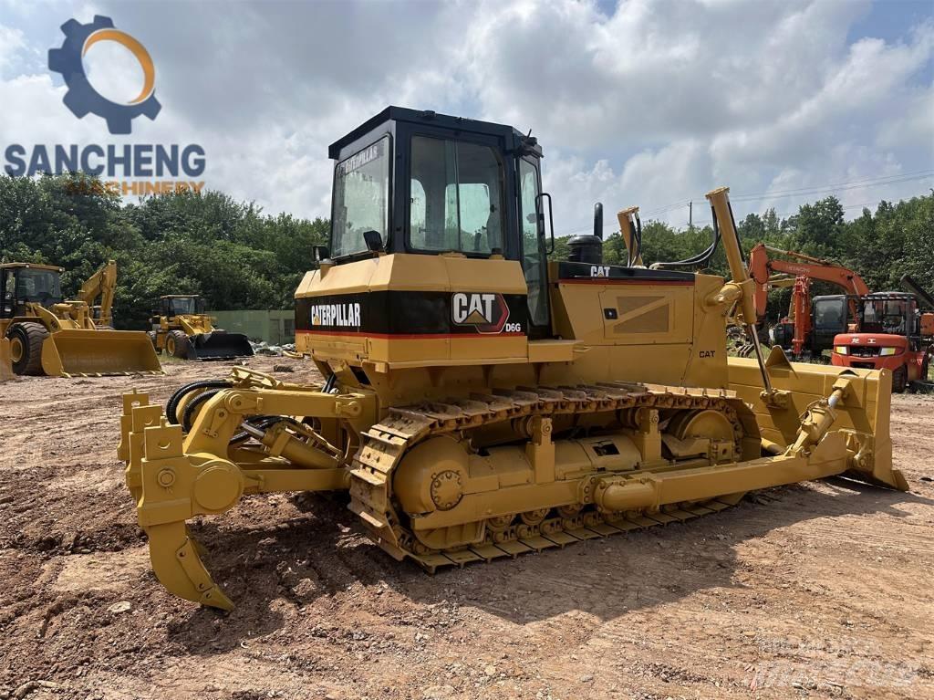 CAT D 6 G Dozere Beltegående