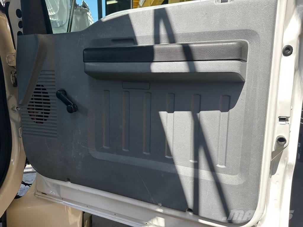 Ford F 750 SD Landbruk - Annet