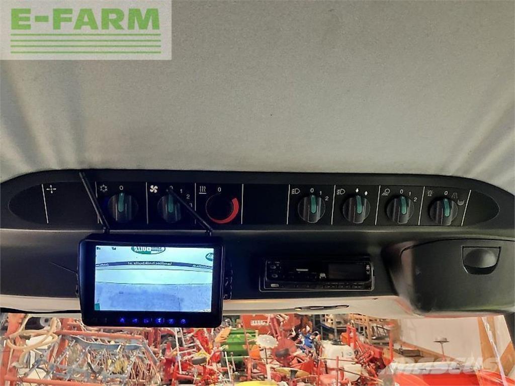 CLAAS medion 330 Skurtreskere