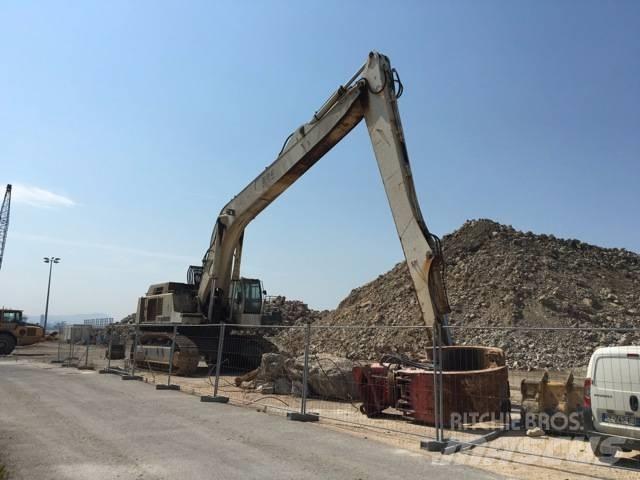 Liebherr 984 C Gravemaskiner med lang bom