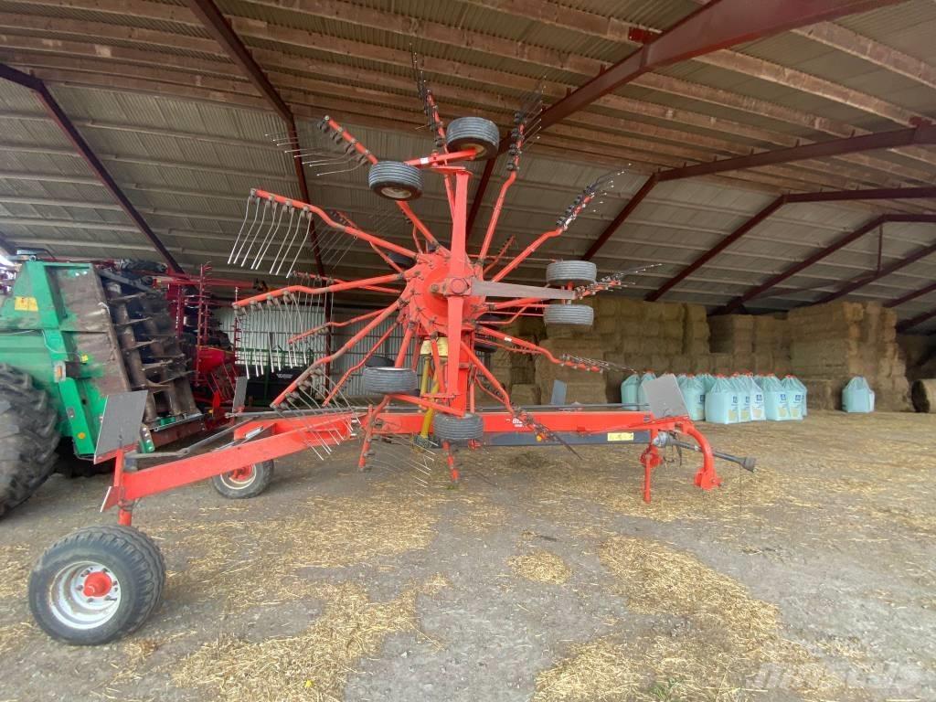 Kuhn GA 8121 Svanser