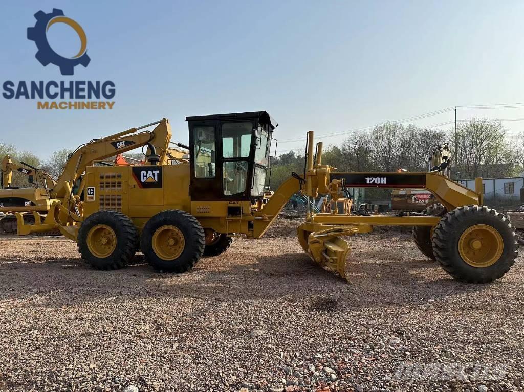 CAT 120H Veihøvler