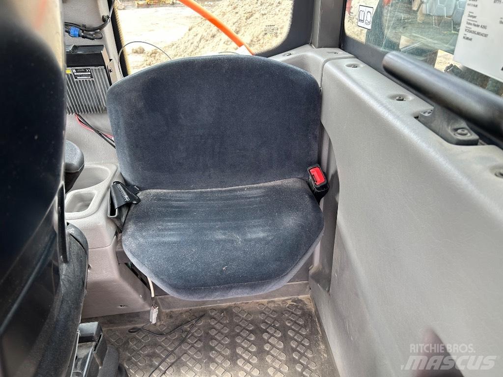 Volvo A 25 G Rammestyrte Dumpere