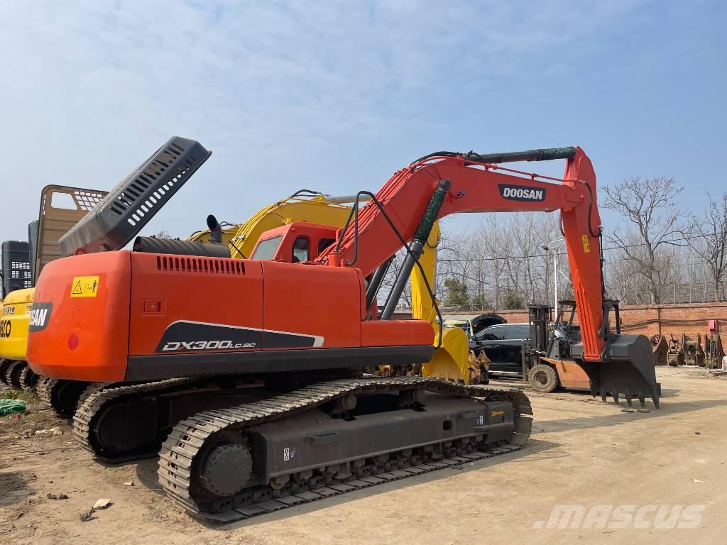Doosan DX 300 Beltegraver