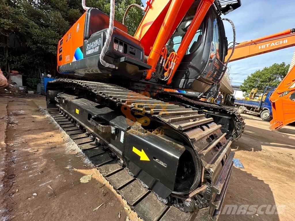 Hitachi EX 200 Beltegraver