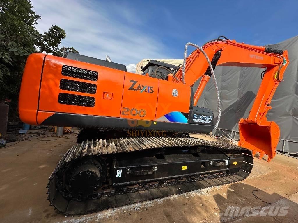 Hitachi EX 200 Beltegraver