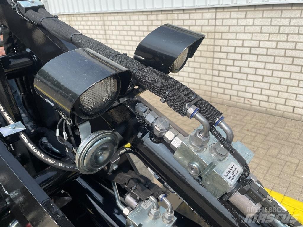 GiANT G 2200 E Hjullastere
