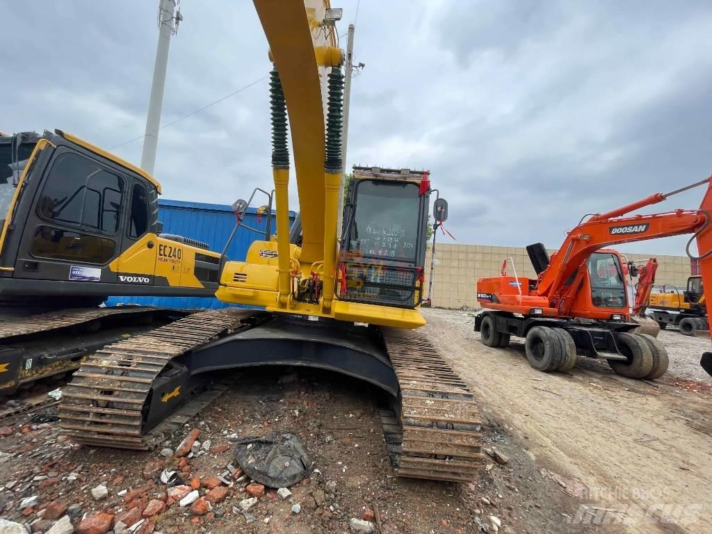 Komatsu PC 240 Beltegraver