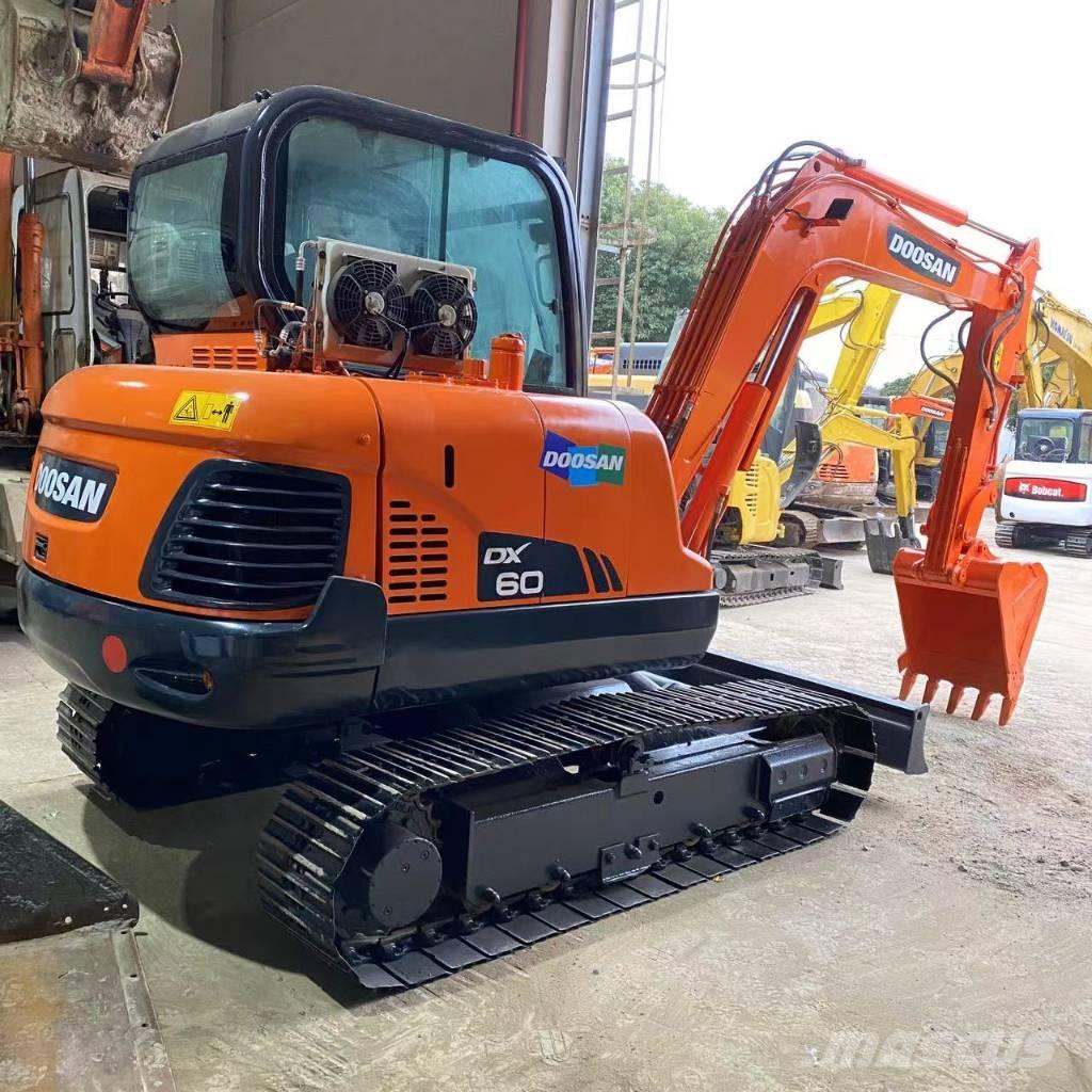 Doosan DX 60-9 C Beltegraver