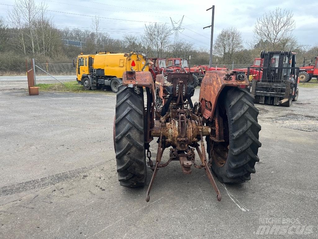 Massey Ferguson 178 Traktorer