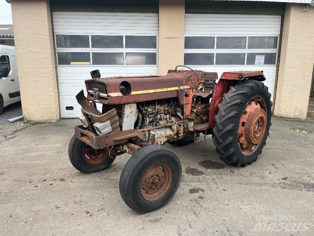 Massey Ferguson 178 Traktorer