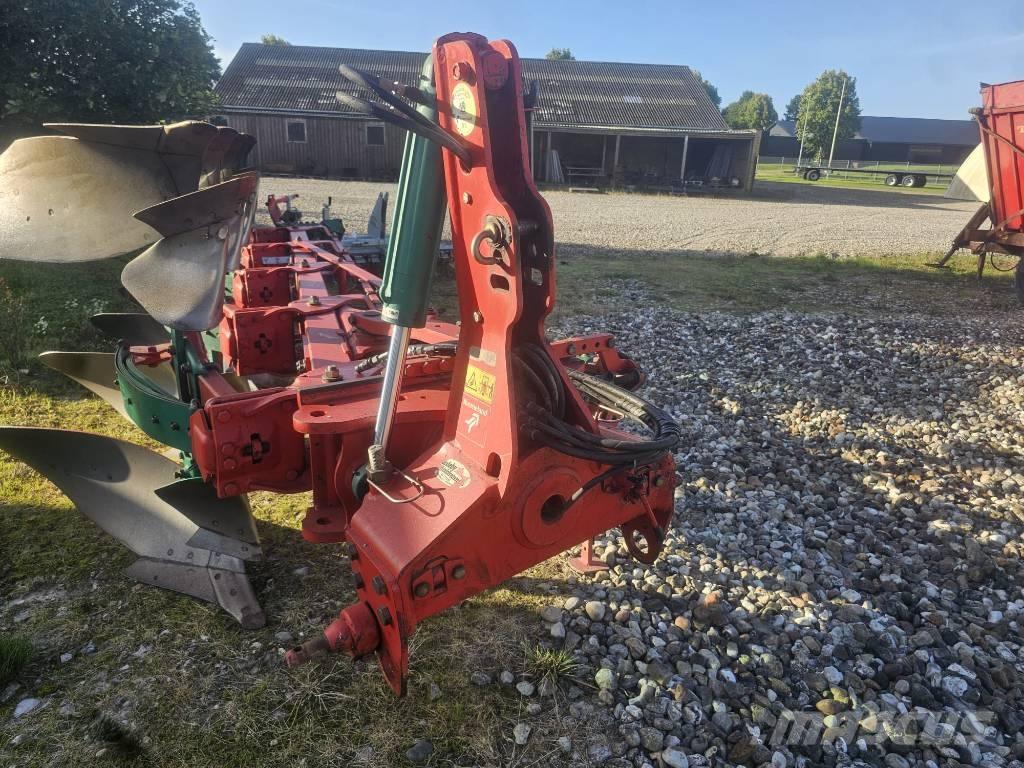 Kverneland 5 furet Vendeploger
