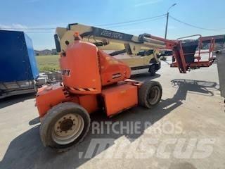 JLG M 450 AJ Leddede bomlifter