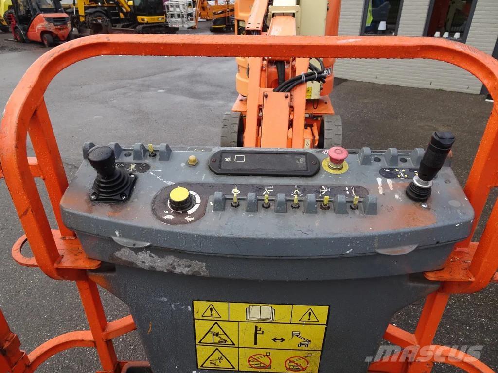 JLG E300AJP Leddede bomlifter