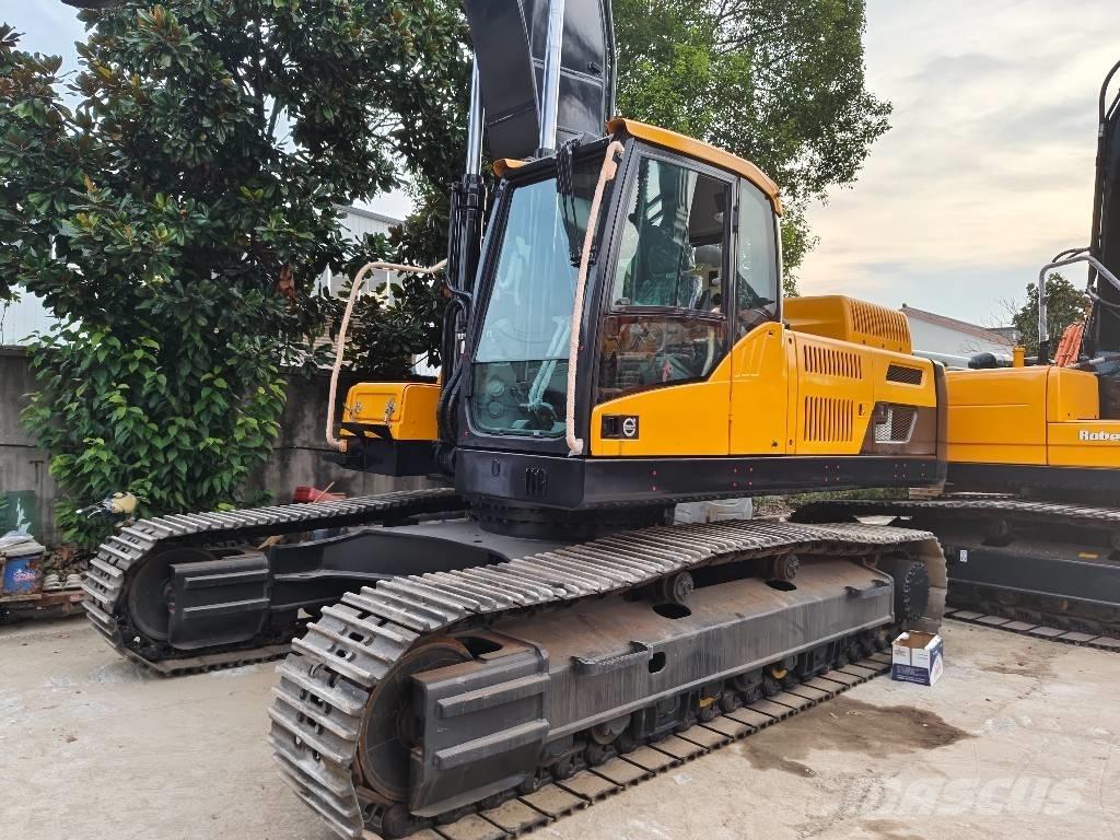 Volvo EC 380 D L Beltegraver