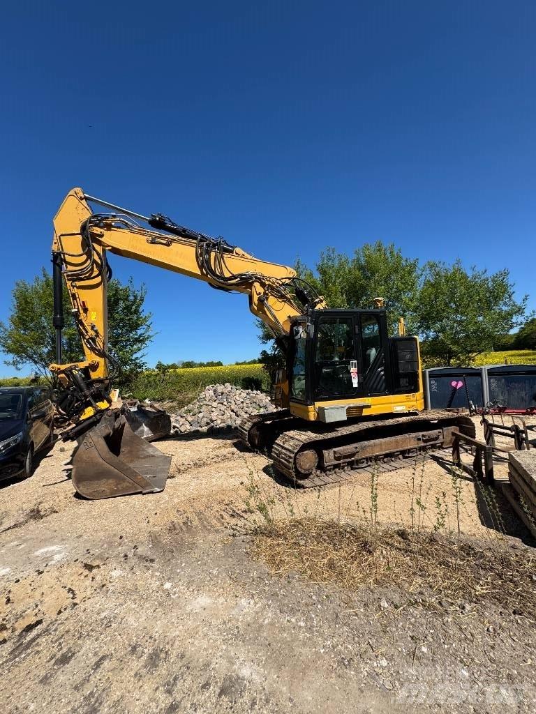 CAT 325 FL CR Beltegraver