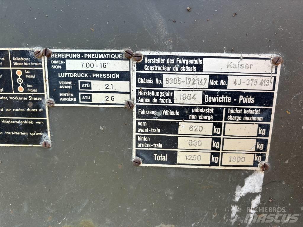 Jeep CJ 5 Kaiser Personbiler