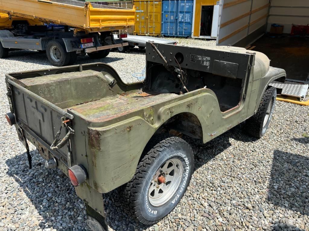 Jeep CJ 5 Kaiser Personbiler
