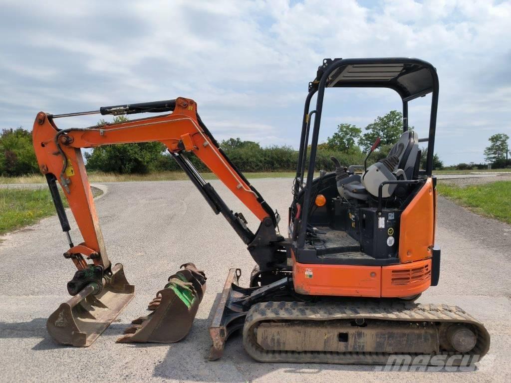 Hitachi ZX 26 U-5A Minigravere <7t