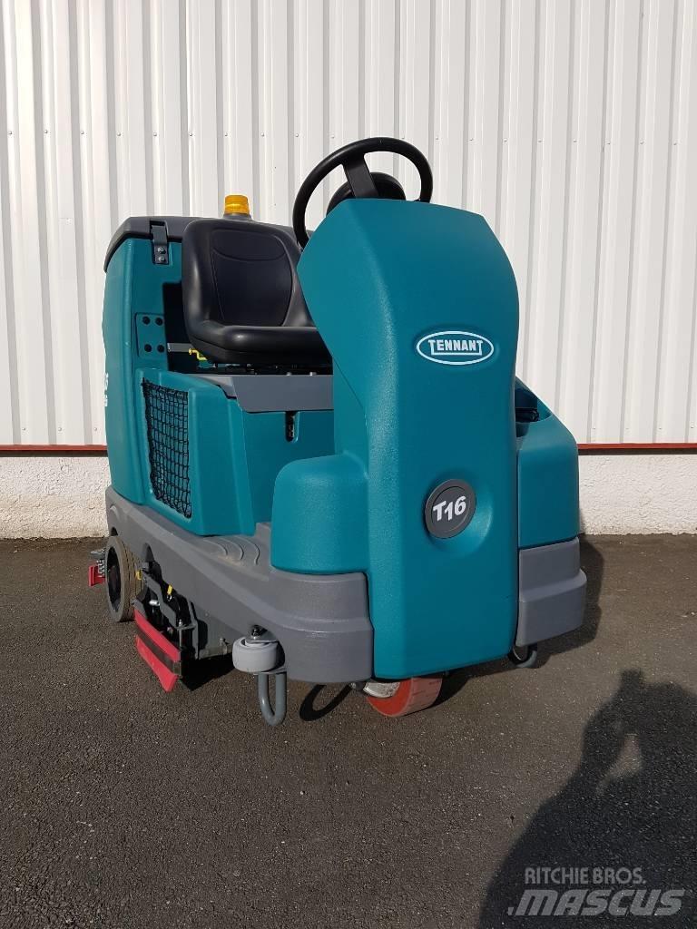 Tennant T16 Feiemaskiner