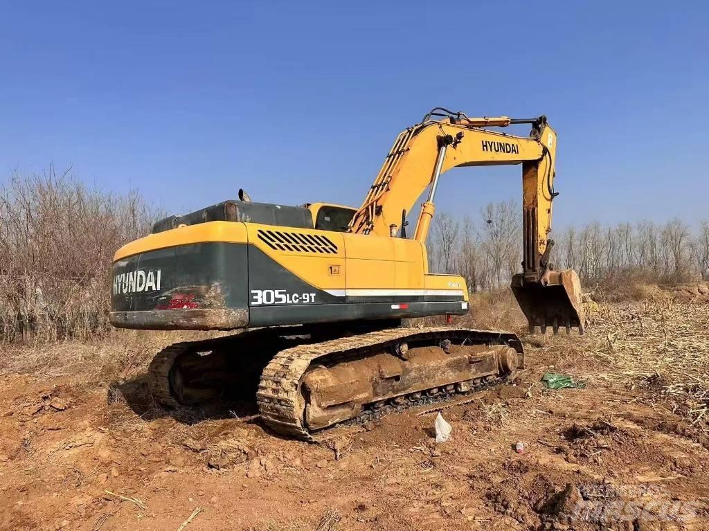 Hyundai 305LC-9T Beltegraver