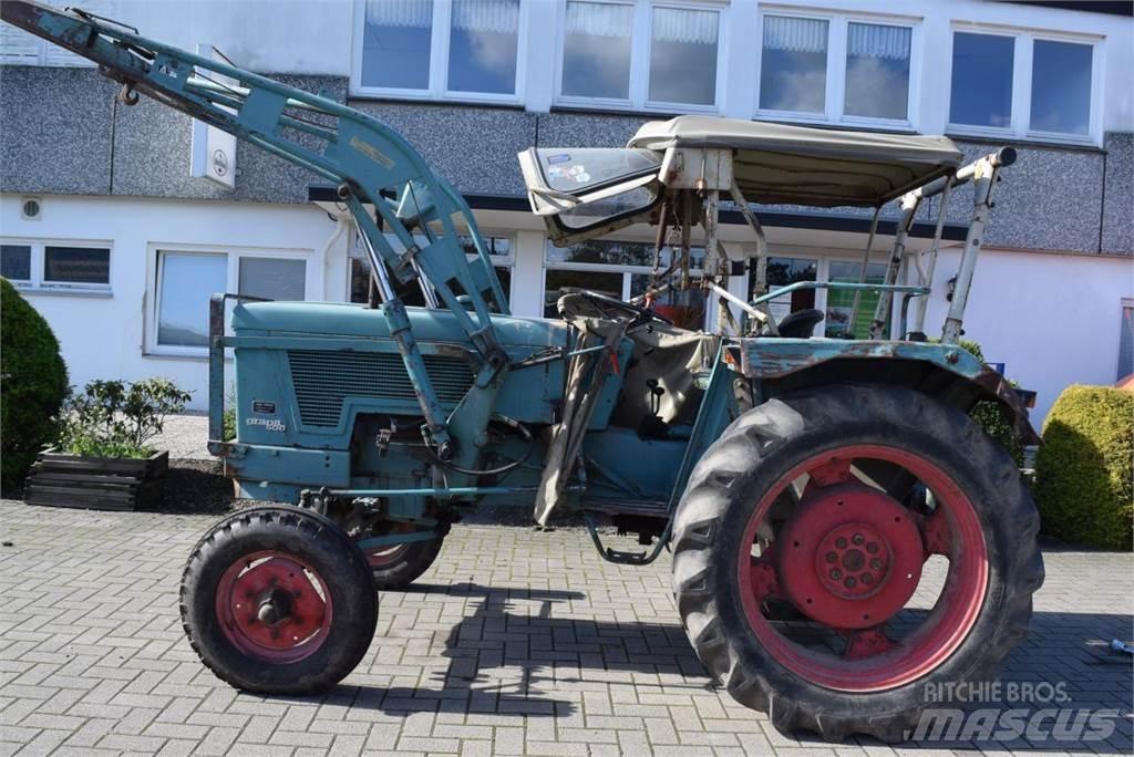 Hanomag Granit 501 Traktorer