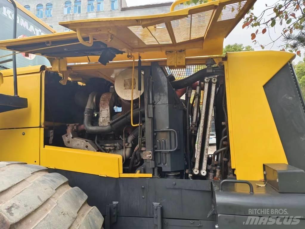 Komatsu WA 470 Hjullastere
